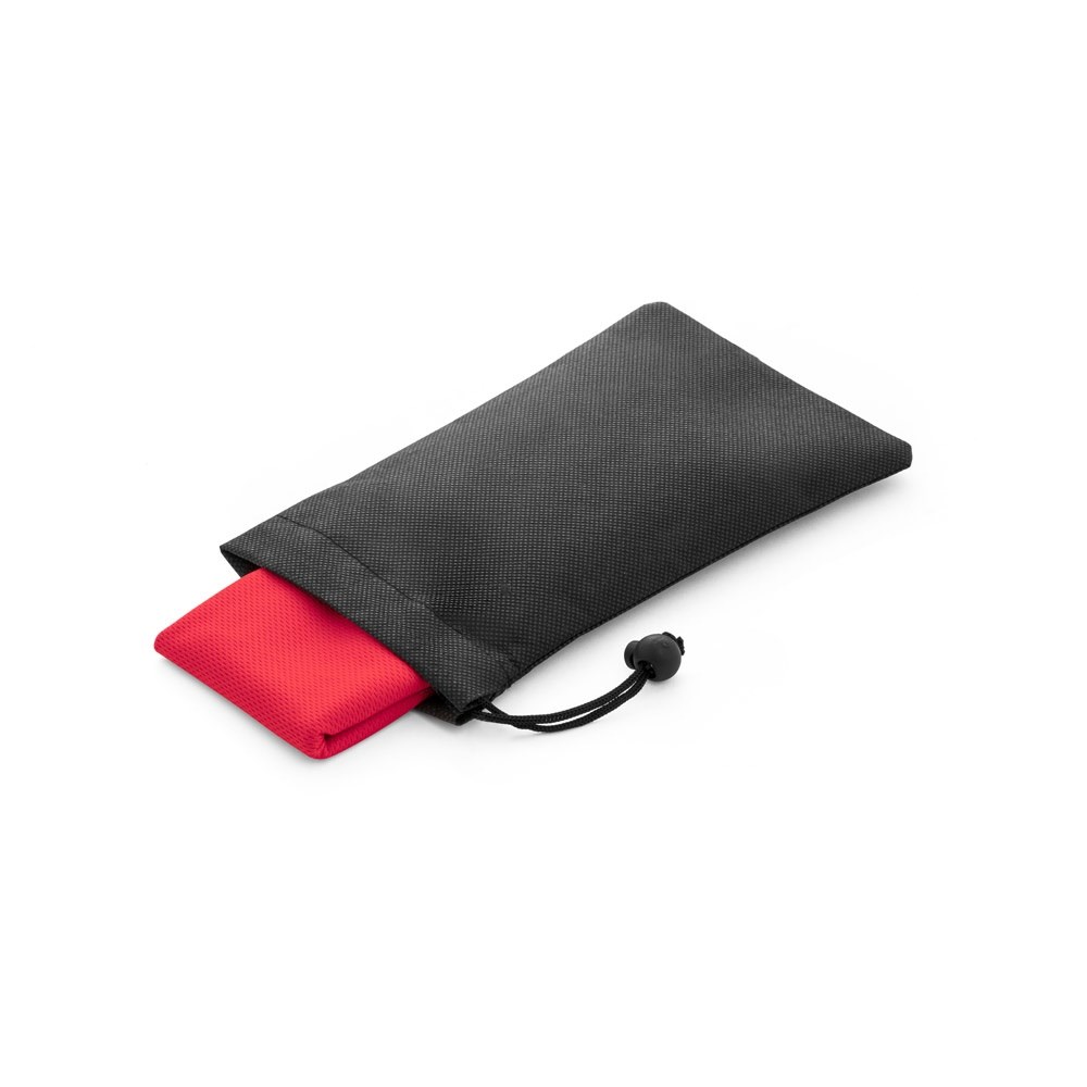 BERNAL Serviette de sport en rPET avec pochette en non-tissé rouge